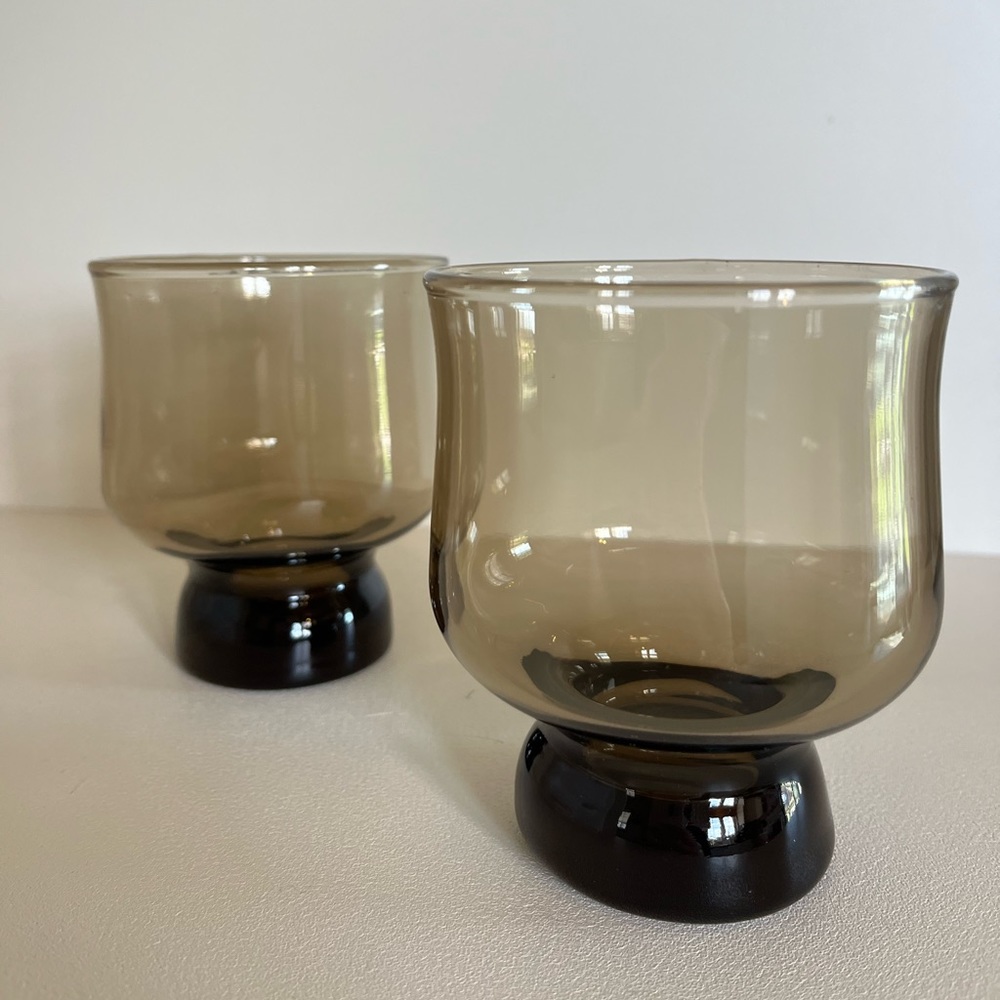 4 Vintage Dominion Glass smoked tulip glasses (short)